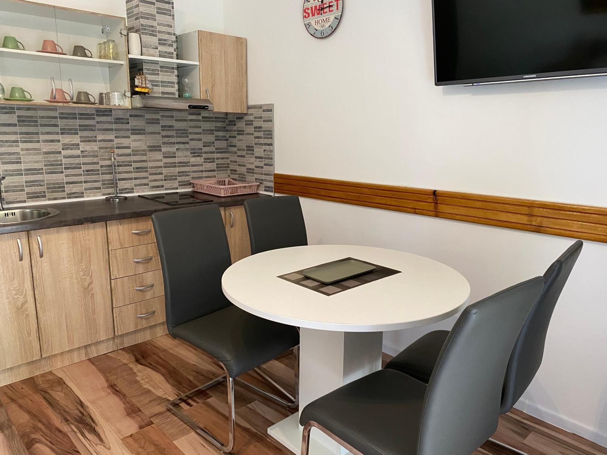 Apartment Liso Селиште-Дрежничко Экстерьер фото