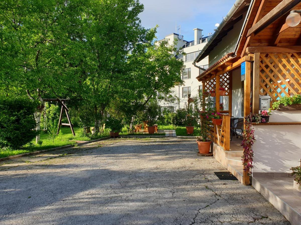 Apartment Liso Селиште-Дрежничко Экстерьер фото